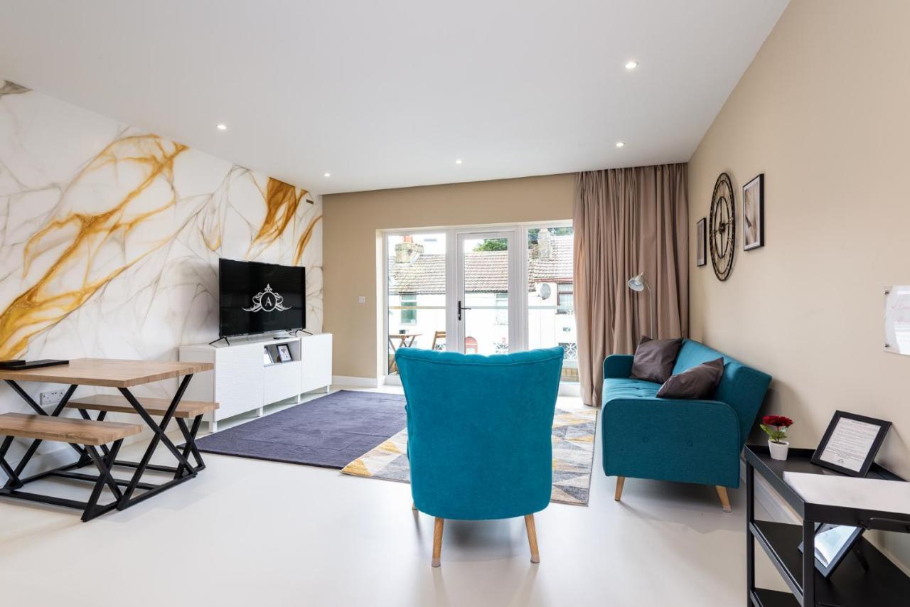 Professional Comfort - Long Stay Deals - Apartment 4 ジリンガム エクステリア 写真